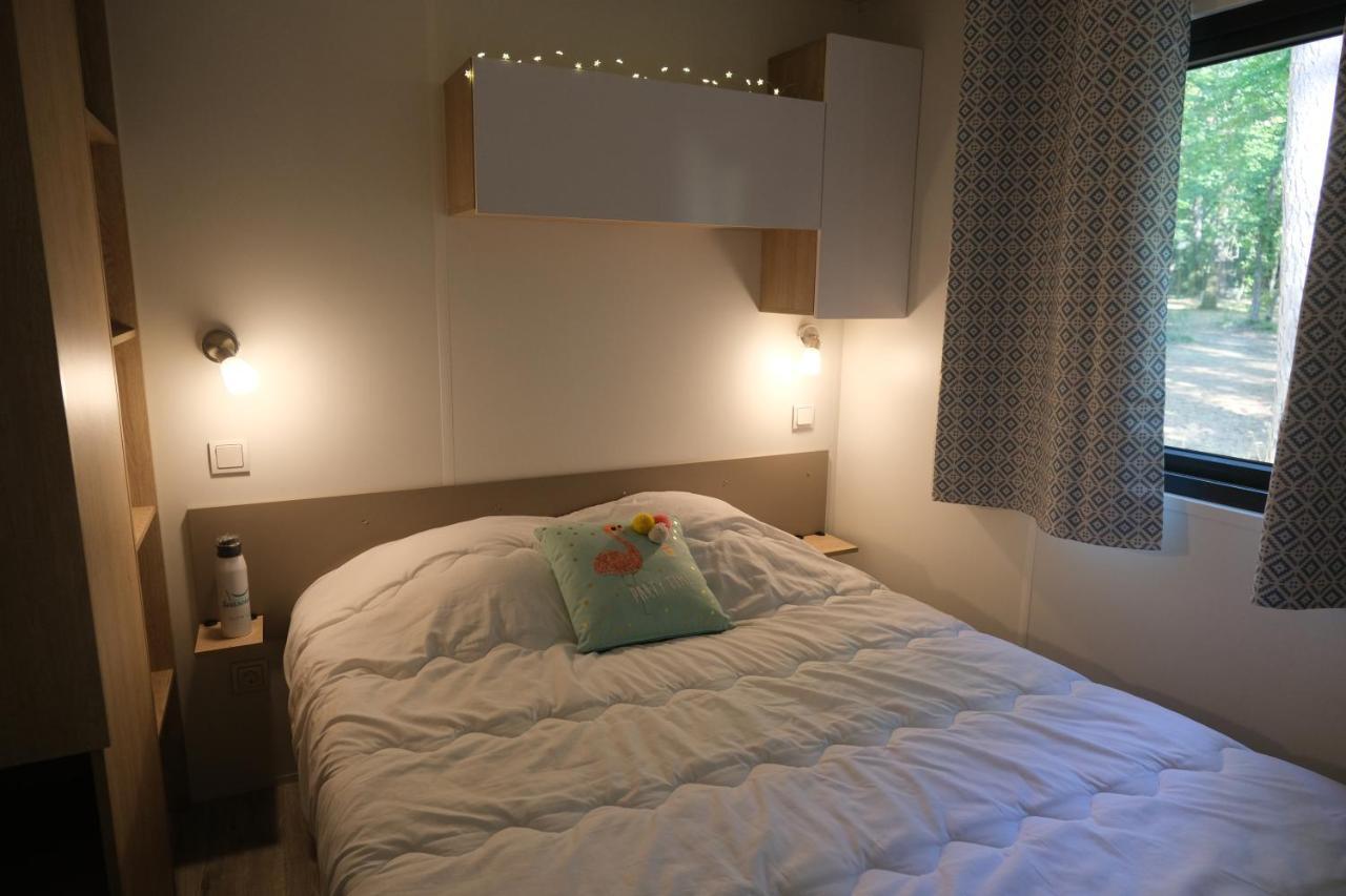 Camping Saint Michel Courtils Exteriér fotografie