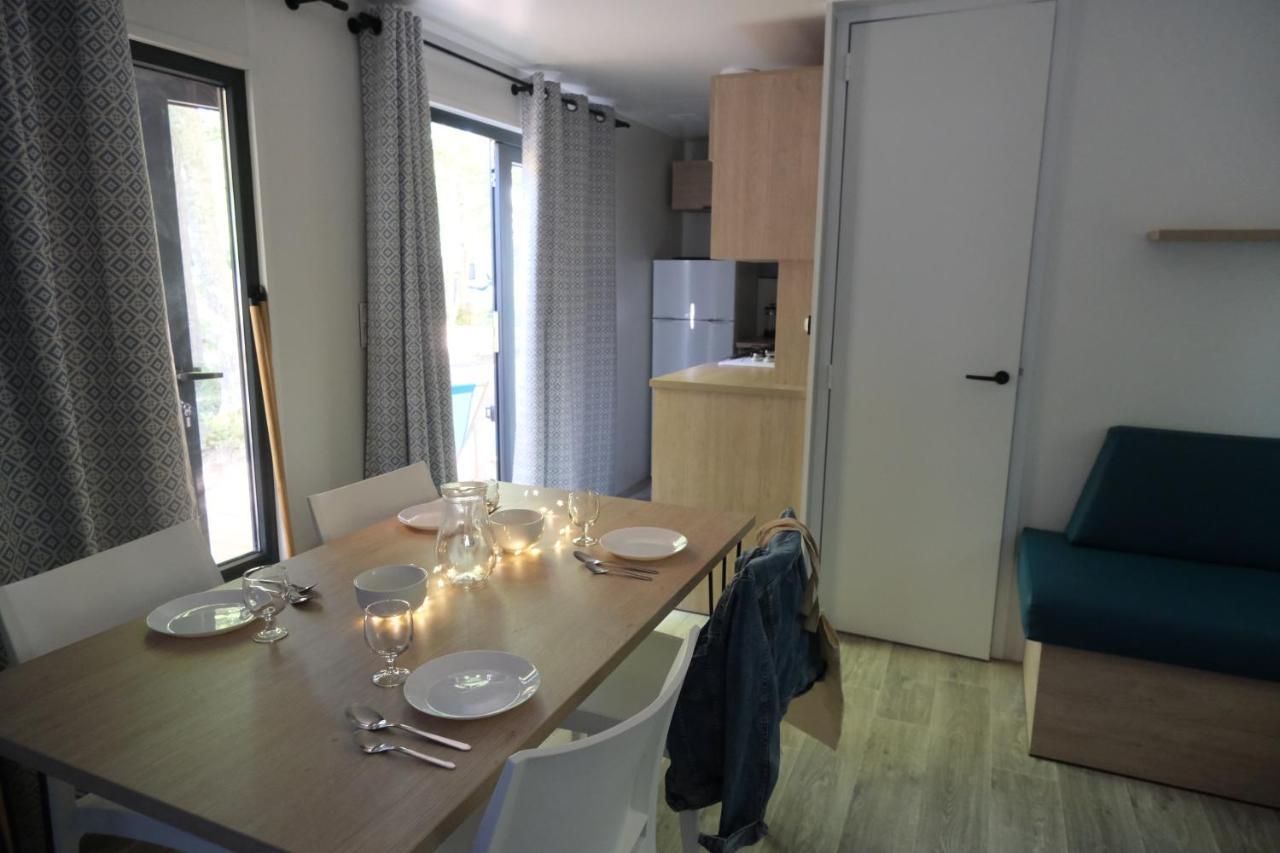 Camping Saint Michel Courtils Exteriér fotografie