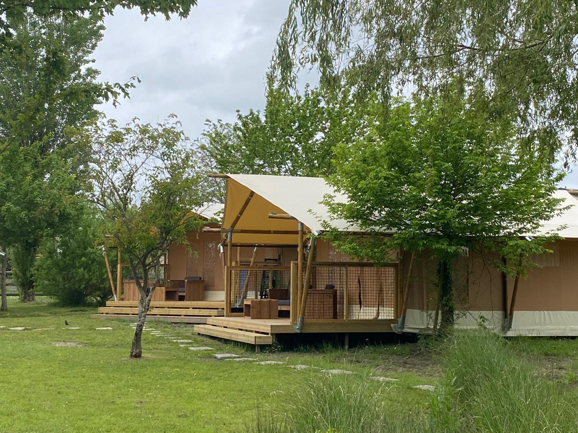 Camping Saint Michel Courtils Exteriér fotografie
